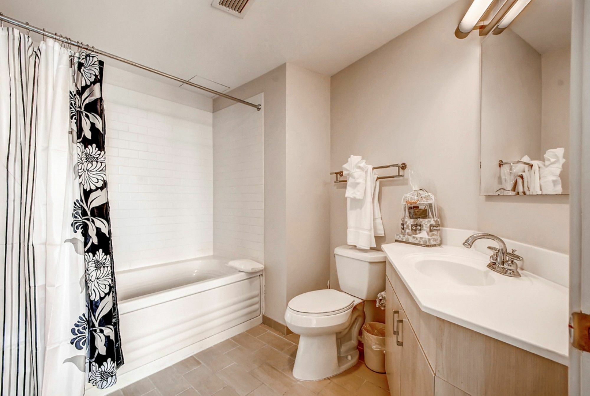 Global Luxury Suites At Boston Garden Buitenkant foto